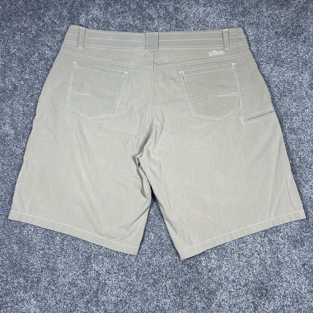 Kuhl Men's 40 Beige Utility Shorts Stretch Hiking Camping Outdoors 11" Inseam
